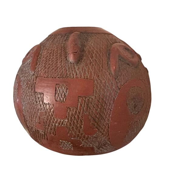 Terracotta Art Pottery Primitive Vase Handmade Collectible Native bull red rust - Picture 1 of 12